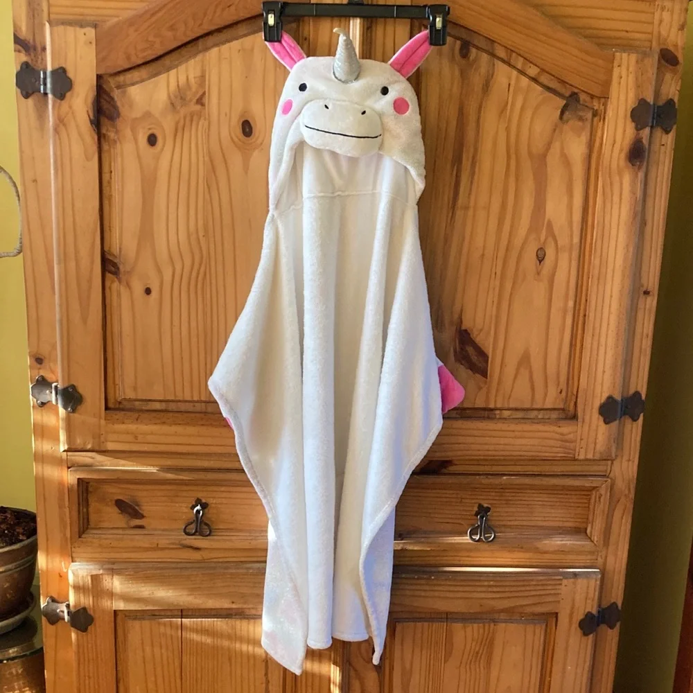 Girls Sonoma unicorn white sparkle pink blue hooded towel